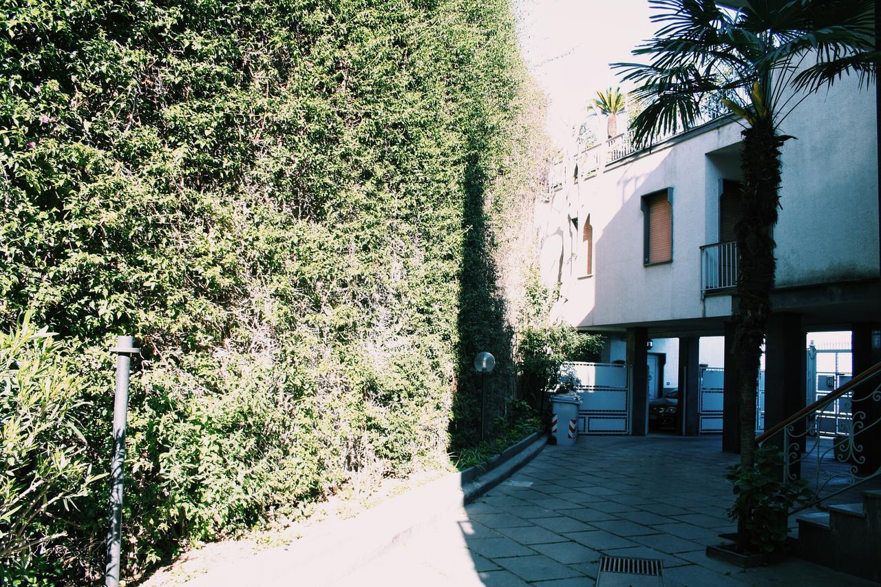 ナポリ Santa Clara Bed & Breakfast エクステリア 写真